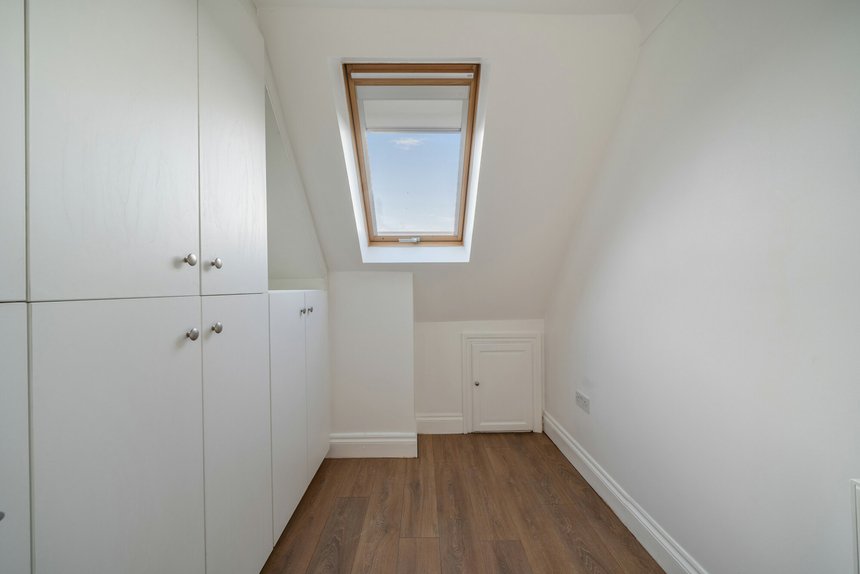 for sale willow crescent east london 63293 - Gibbs Gillespie