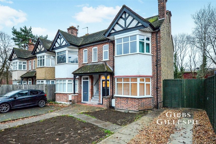 let christchurch avenue london 63303 - Gibbs Gillespie