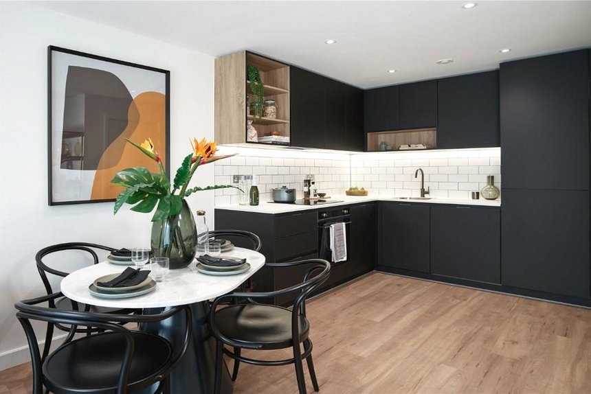 for sale beaufort park london 63342 - Gibbs Gillespie