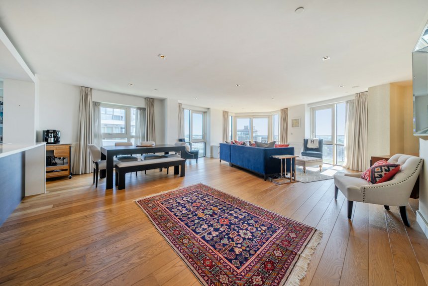 for sale longfield avenue london 63425 - Gibbs Gillespie
