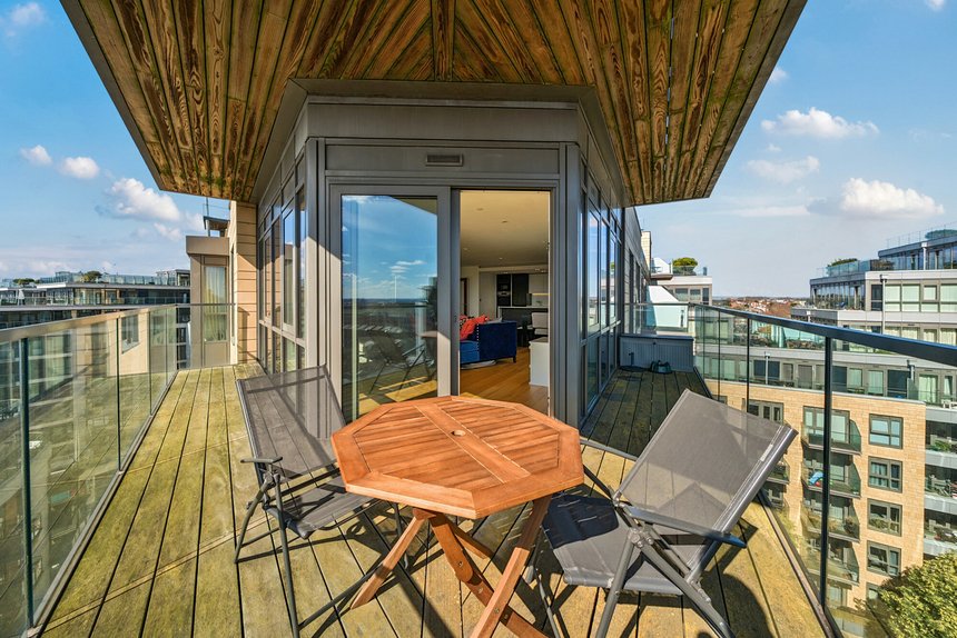 for sale longfield avenue london 63425 - Gibbs Gillespie