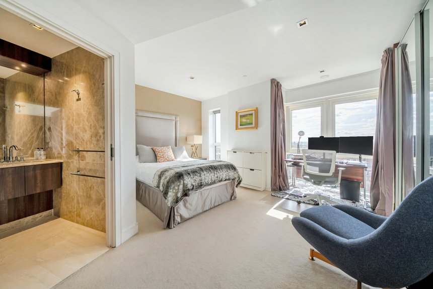 for sale longfield avenue london 63425 - Gibbs Gillespie