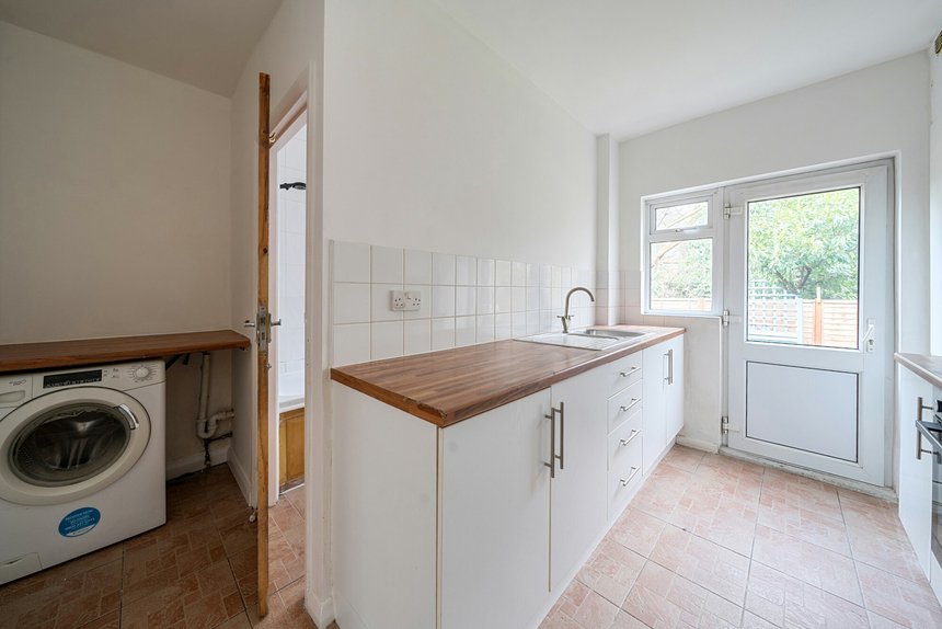 for sale frays court london 63486 - Gibbs Gillespie