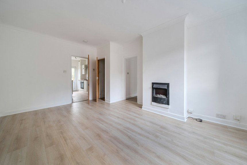 for sale frays court london 63486 - Gibbs Gillespie