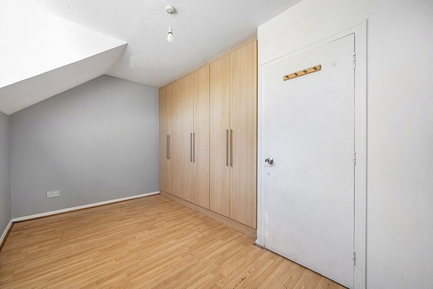 for sale penrith close london 63640 - Gibbs Gillespie