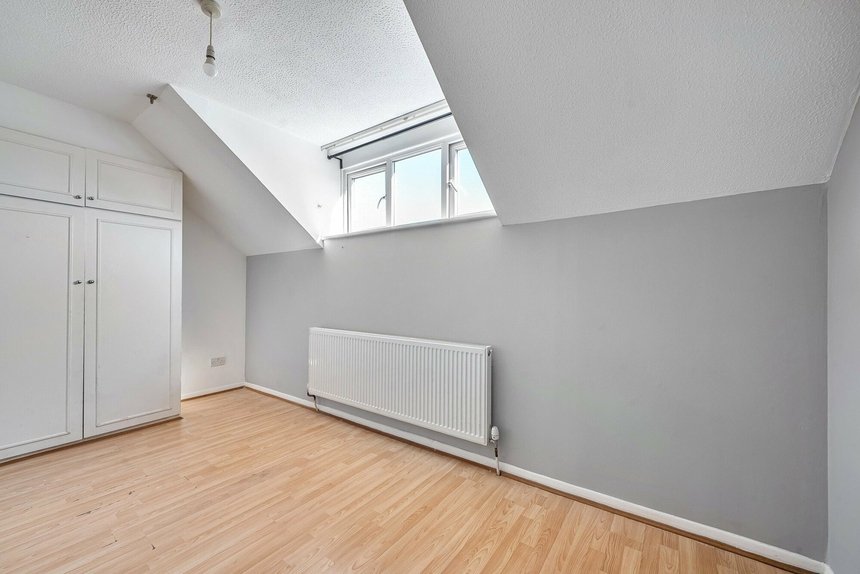 for sale penrith close london 63640 - Gibbs Gillespie
