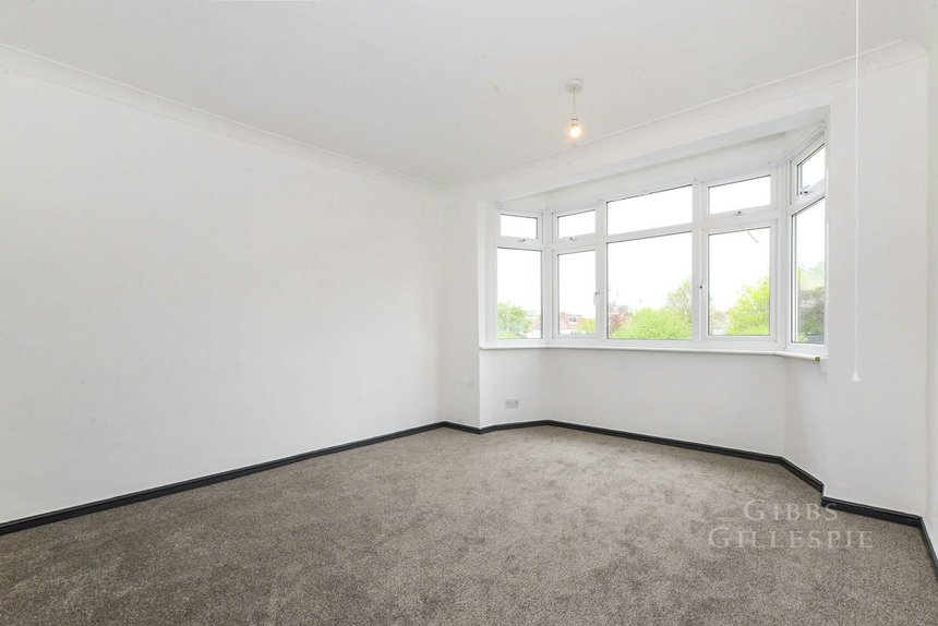 to let abbotts drive london 63671 - Gibbs Gillespie