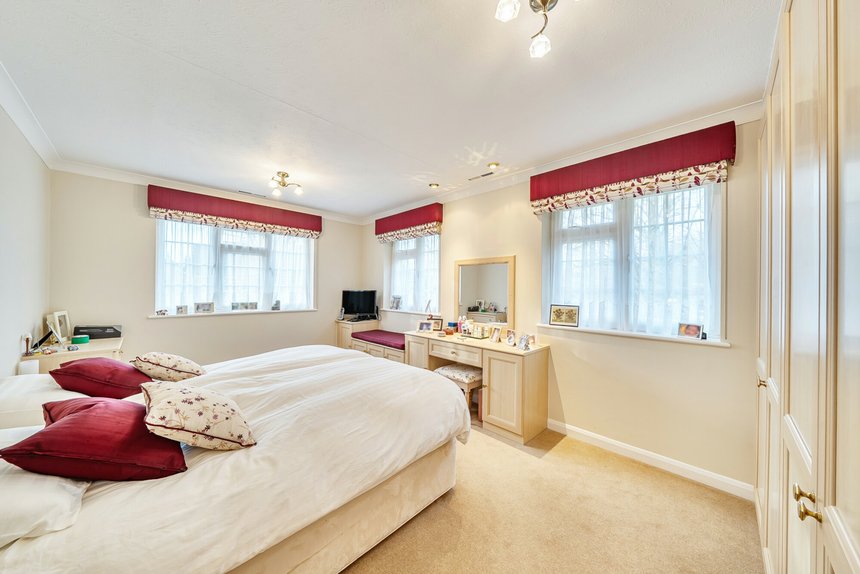 for sale royston grove london 63733 - Gibbs Gillespie