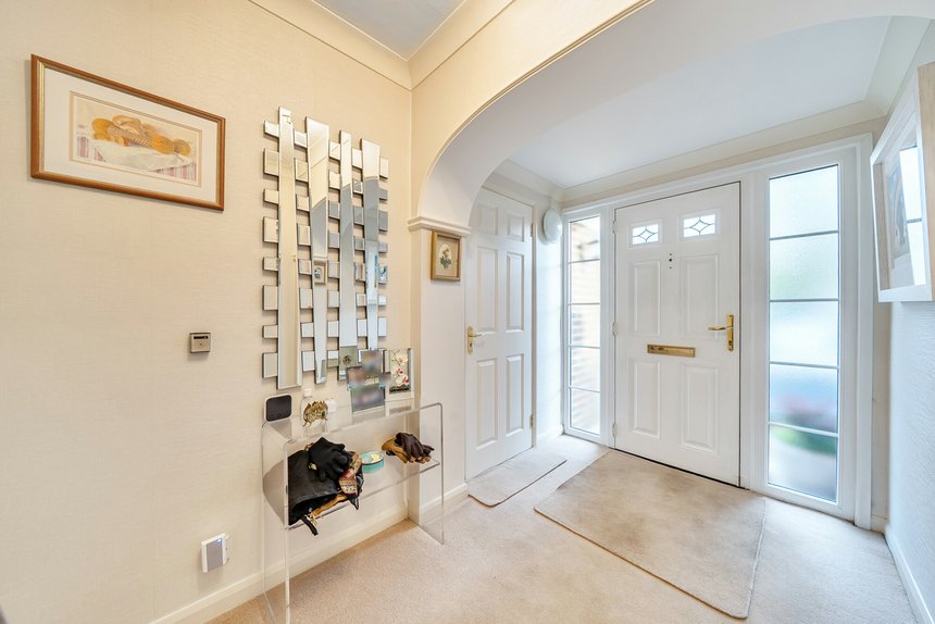 for sale royston grove london 63733 - Gibbs Gillespie