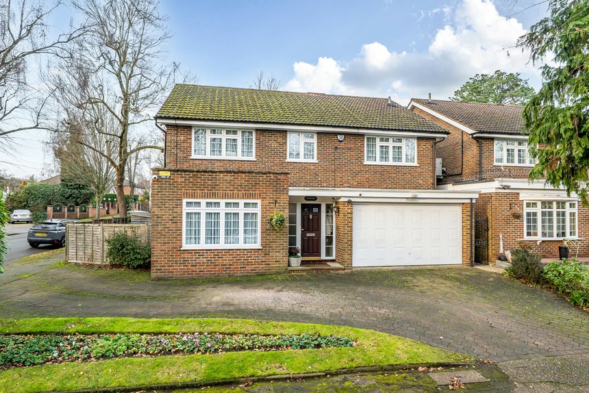 for sale royston grove london 63733 - Gibbs Gillespie