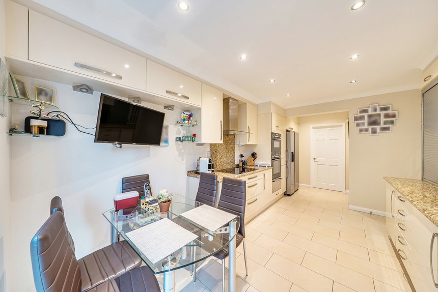 for sale royston grove london 63733 - Gibbs Gillespie