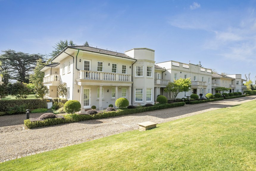 for sale old redding london 63817 - Gibbs Gillespie