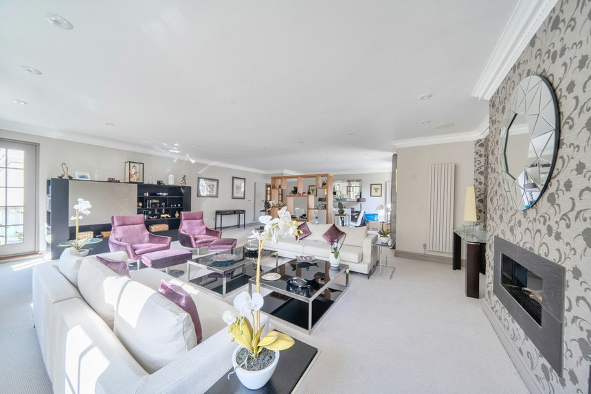 for sale old redding london 63817 - Gibbs Gillespie
