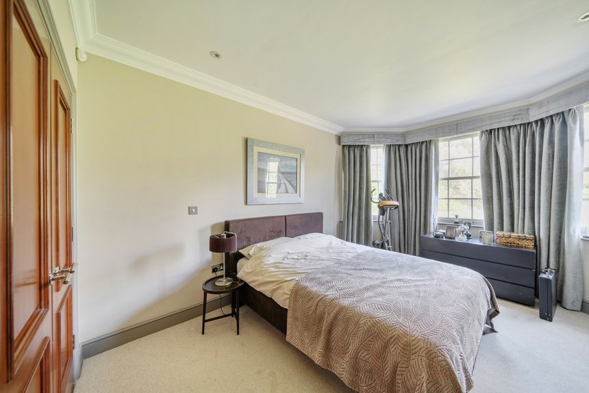 for sale old redding london 63817 - Gibbs Gillespie