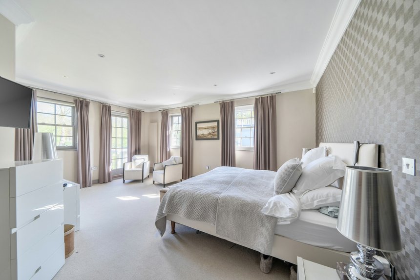 for sale old redding london 63817 - Gibbs Gillespie