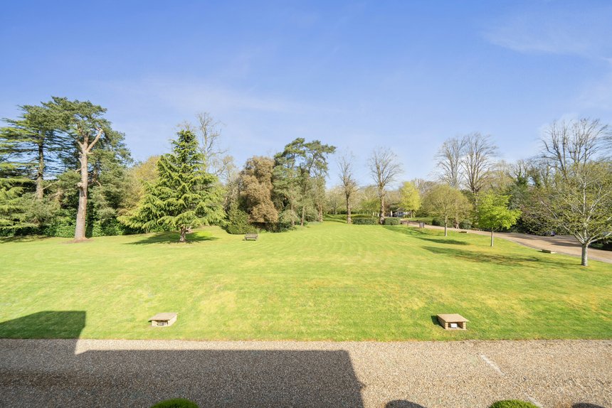 for sale old redding london 63817 - Gibbs Gillespie