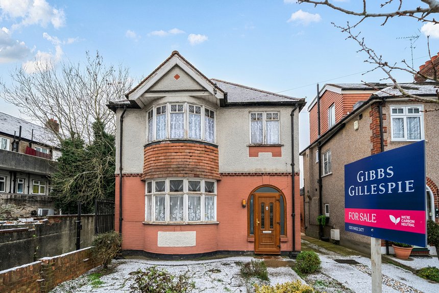 for sale alderney gardens london 63913 - Gibbs Gillespie
