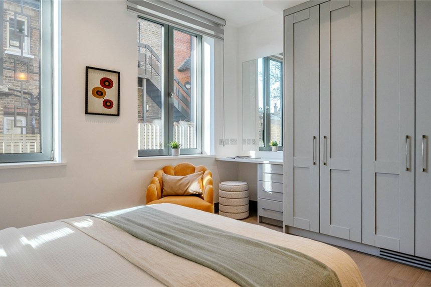 under offer carlton road london 63983 - Gibbs Gillespie