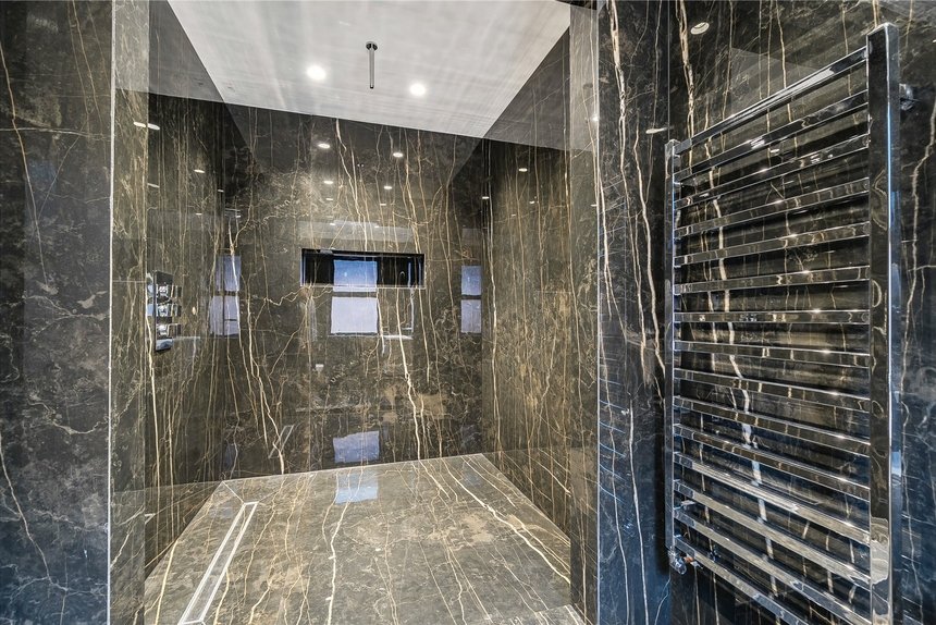 for sale the pipers london 64203 - Gibbs Gillespie