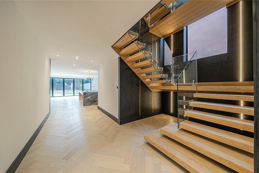 for sale the pipers london 64208 - Gibbs Gillespie