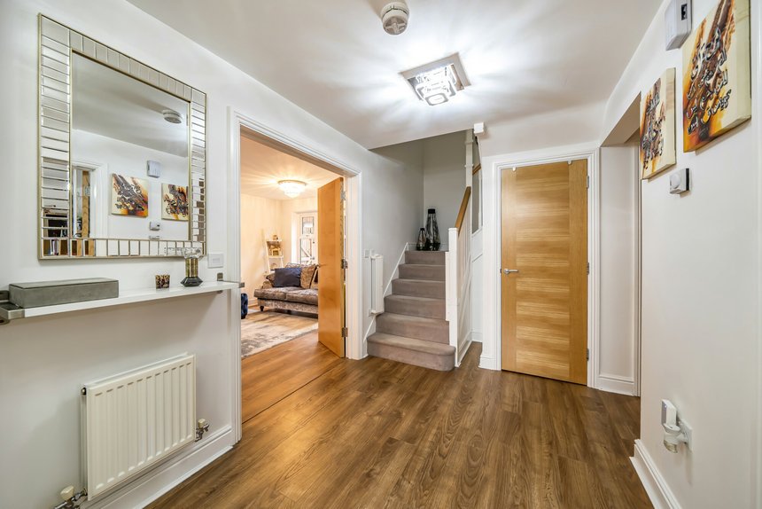 for sale truesdales london 64210 - Gibbs Gillespie
