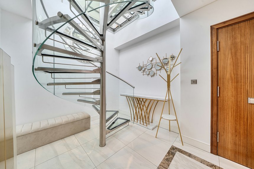 for sale longfield avenue london 64272 - Gibbs Gillespie