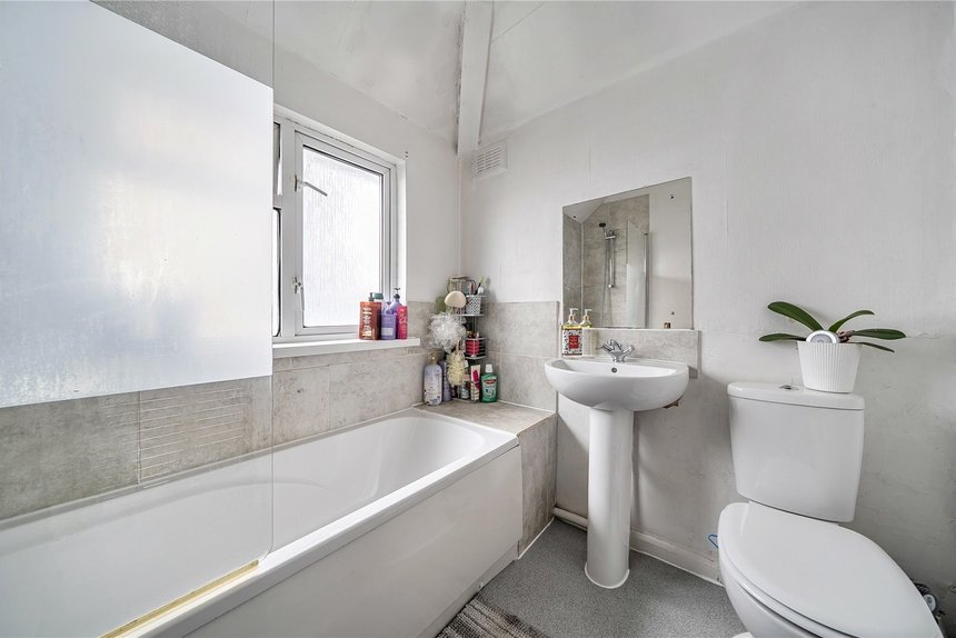 sold napier close london 65918 - Gibbs Gillespie