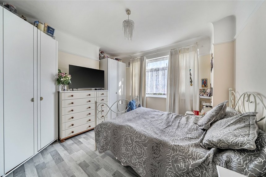 sold napier close london 65918 - Gibbs Gillespie