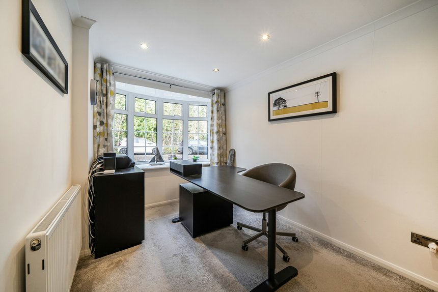 for sale uxbridge road london 66002 - Gibbs Gillespie