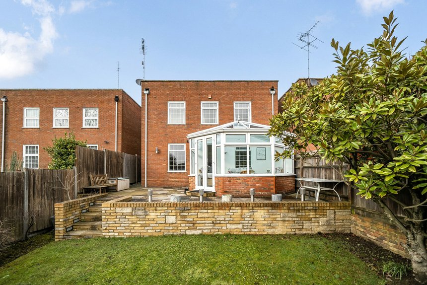 for sale uxbridge road london 66002 - Gibbs Gillespie
