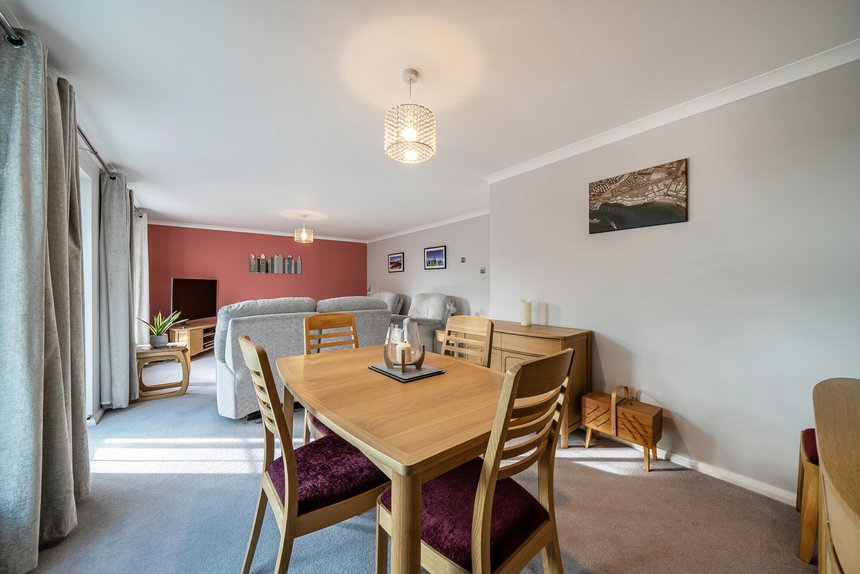 for sale uxbridge road london 66002 - Gibbs Gillespie