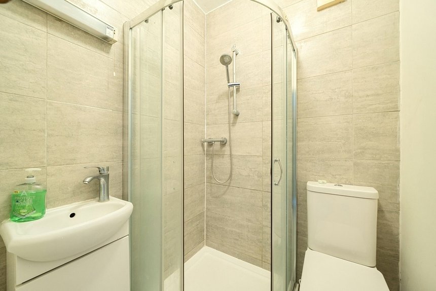 let danemead grove london 66048 - Gibbs Gillespie