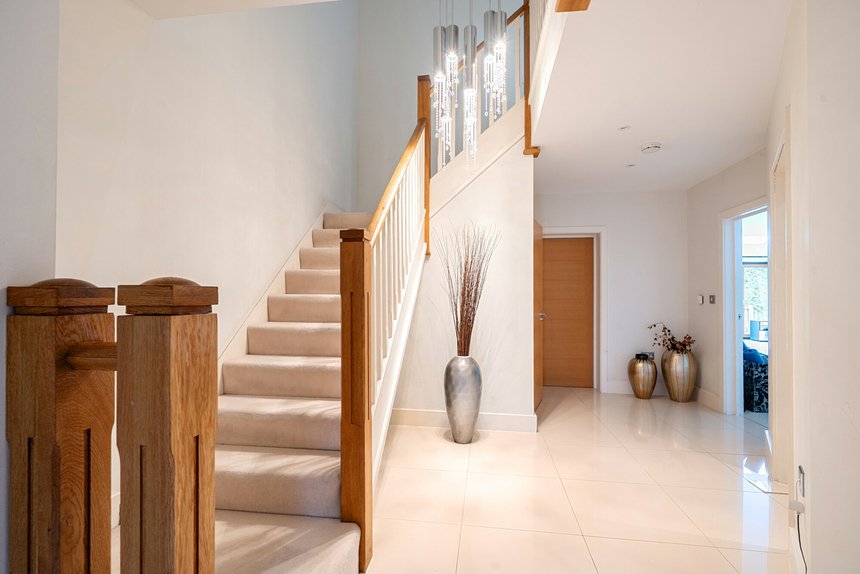 for sale high street london 66136 - Gibbs Gillespie