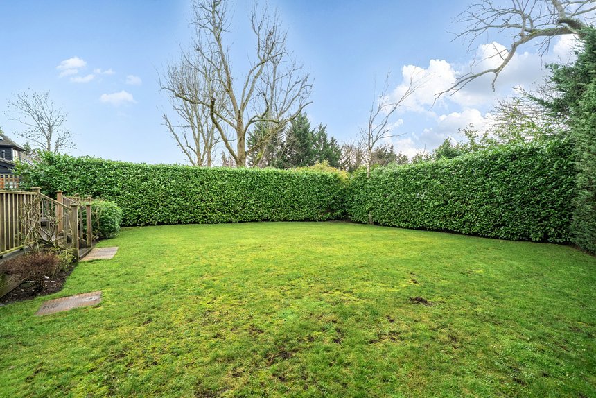 for sale high street london 66136 - Gibbs Gillespie