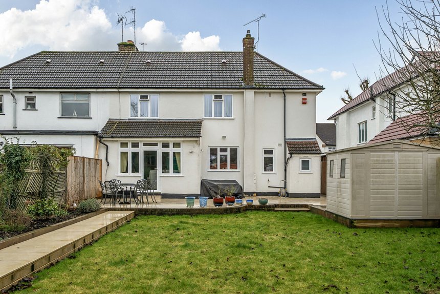 under offer elm grove london 66271 - Gibbs Gillespie