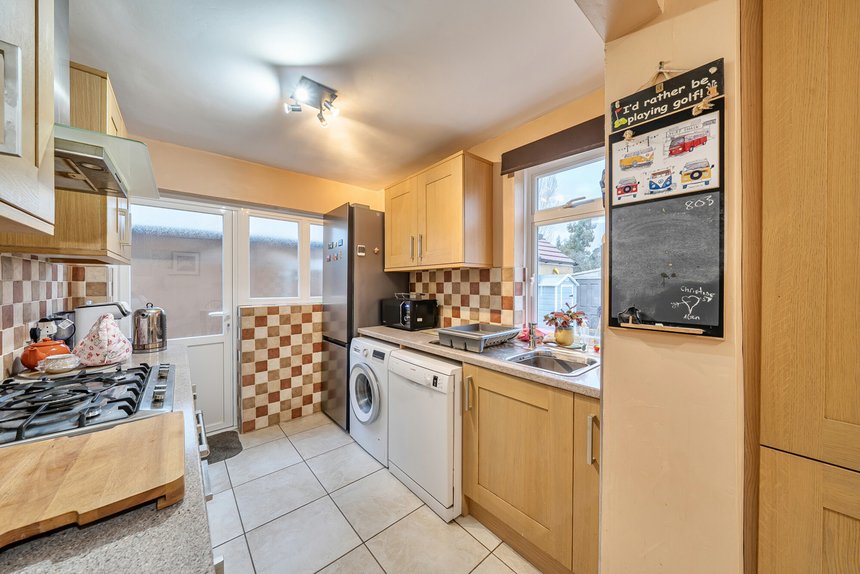 under offer elm grove london 66271 - Gibbs Gillespie