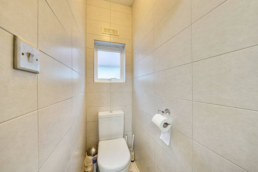 under offer elm grove london 66271 - Gibbs Gillespie