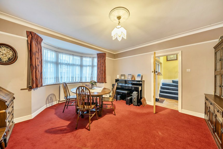 under offer elm grove london 66271 - Gibbs Gillespie