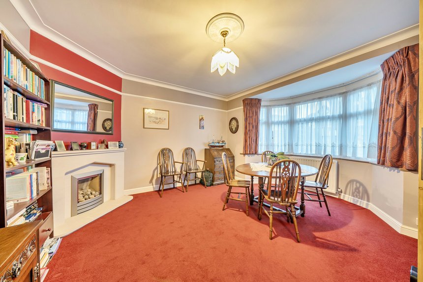 under offer elm grove london 66271 - Gibbs Gillespie