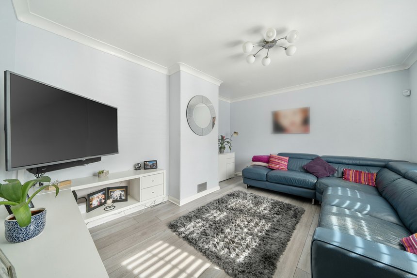 for sale baldwins lane london 6641 - Gibbs Gillespie