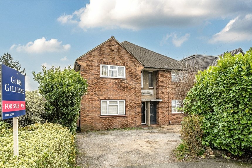 for sale pield court london 66852 - Gibbs Gillespie