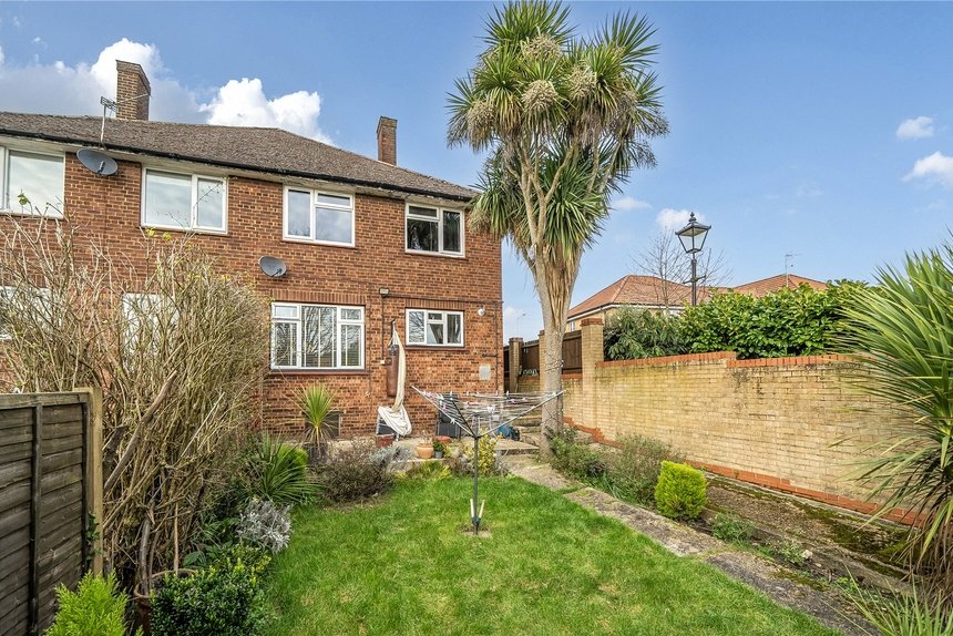 for sale pield court london 66852 - Gibbs Gillespie