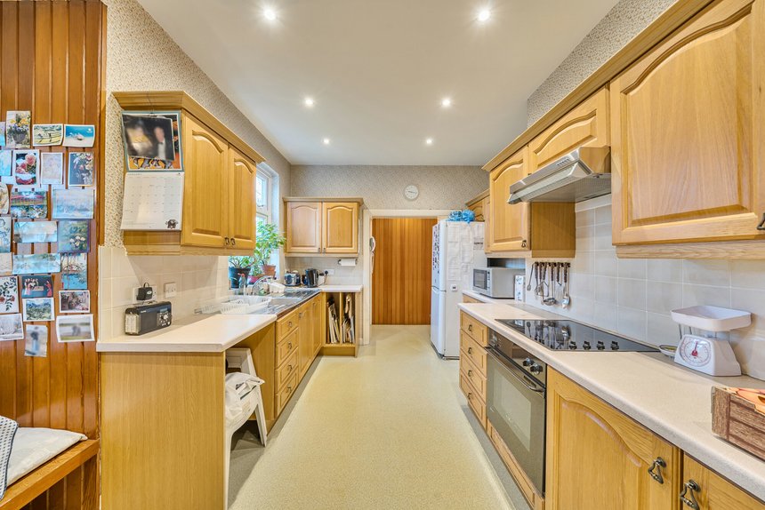 under offer moor park road london 66857 - Gibbs Gillespie