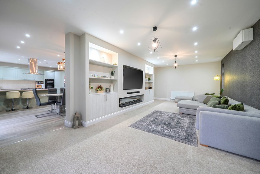 for sale church road london 66958 - Gibbs Gillespie