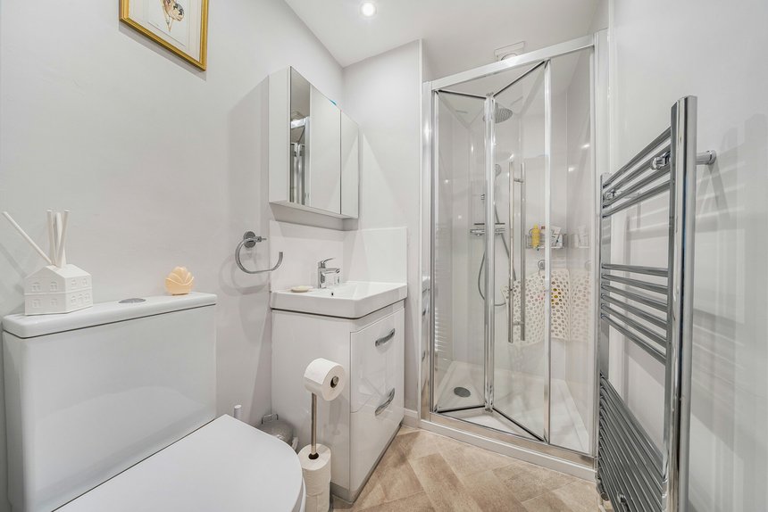 under offer laughton road london 67003 - Gibbs Gillespie