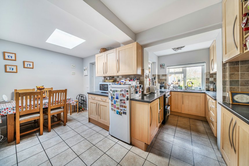 under offer laughton road london 67003 - Gibbs Gillespie