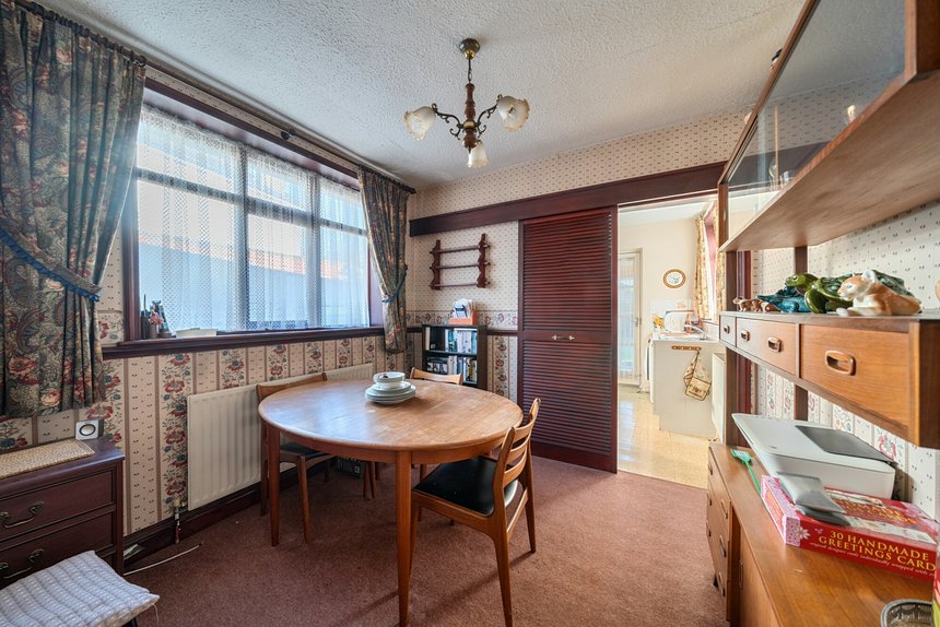 under offer herlwyn avenue london 67118 - Gibbs Gillespie