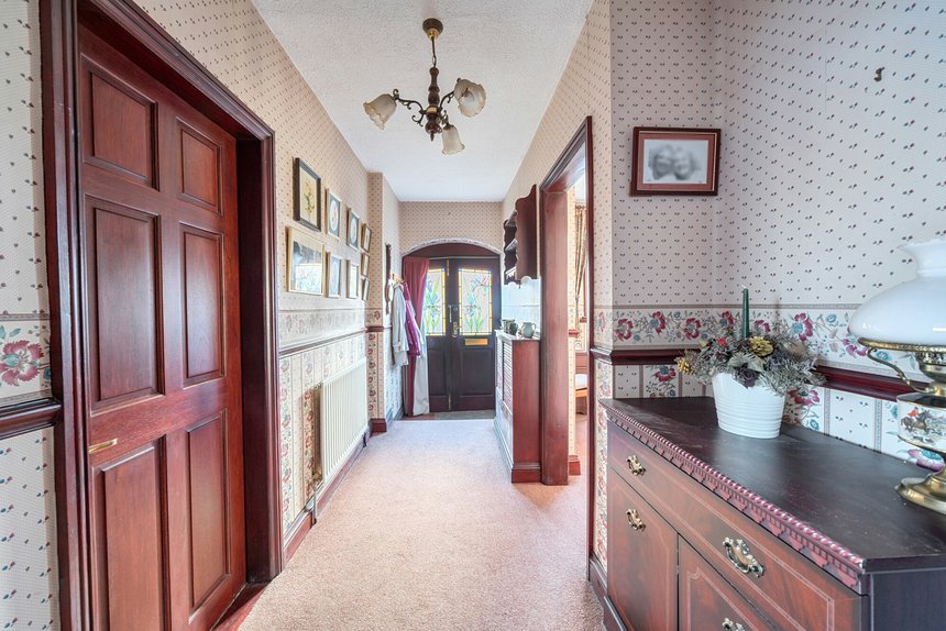 under offer herlwyn avenue london 67118 - Gibbs Gillespie