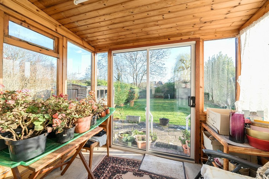 under offer herlwyn avenue london 67118 - Gibbs Gillespie
