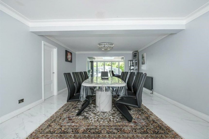 for sale frays avenue london 67200 - Gibbs Gillespie